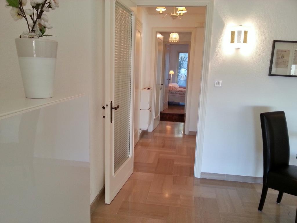Sea Side Apartment Кан Екстериор снимка