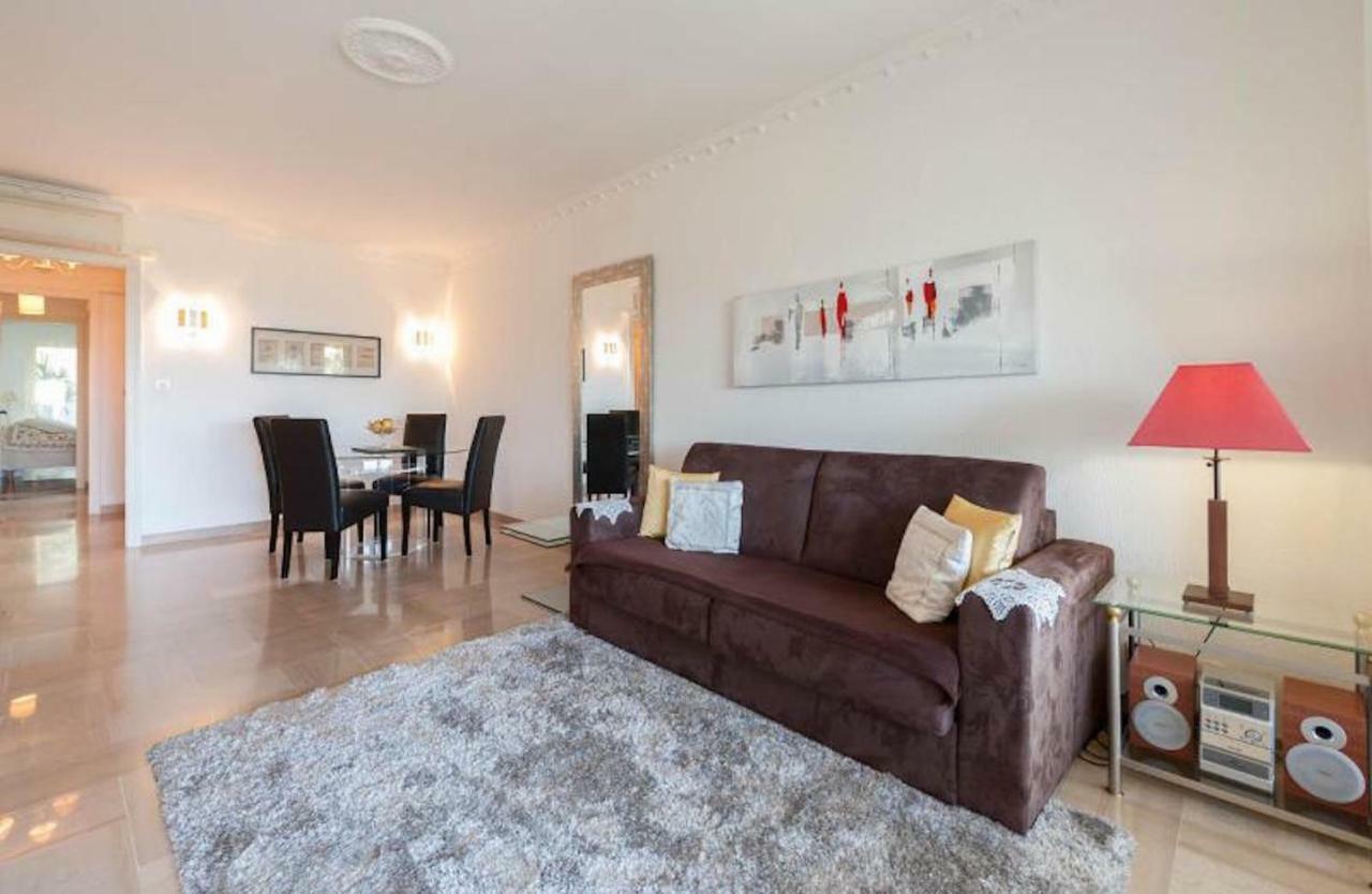 Sea Side Apartment Кан Екстериор снимка